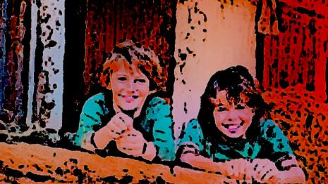 Dans la rue copain - vue - étrange - femme - rue Tu es avec un copain quand vous voyez quelque chose d'étrange se passer et vous décidez alors de passer à l'action...