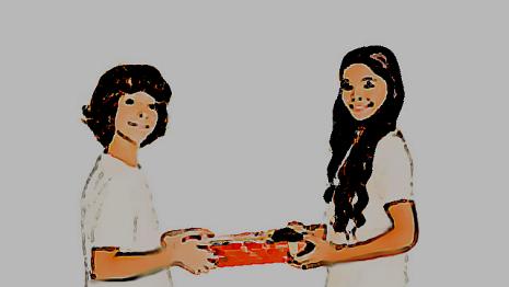 Cadeau cadeau - amie - aime - tee-shirt - blanc Tu as finalement trouvé un cadeau pour ton amie et tu le lui apportes...