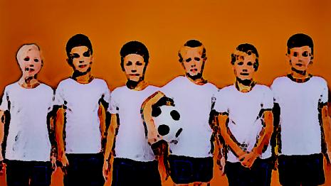 Equipe de foot équipe - foot - entraîneur - maillot - copain Tu obliges un copain qui n'aime pas le foot à s'inscrire à ton club ...