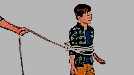 Prisonnier corde - prisonnier - libérer - mal - force Tu as prétexté que tu pourrais faire comme Houdini alors on t'a mis au défi de le prouver...