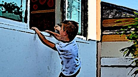 Petite escapade fenêtre - mur - parents - sortie - punir Tu files en douce de chez toi pour rejoindre un copain alors que tu es interdit de sortie...