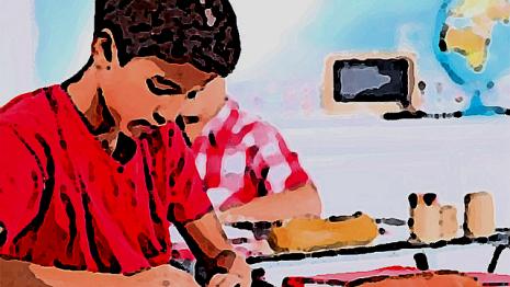 En classe classe - trousse - prof - cours - table Tu as un nouveau prof de maths qui te demande de calculer le nombre de secondes que tu passes à bavarder dans l'année...