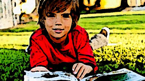 Lecture au soleil livres - dehors - parc - tranquille - seul Il fait beau et tu décides d'aller lire dehors...